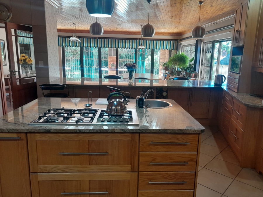 3 Bedroom Property for Sale in Protea Park North West